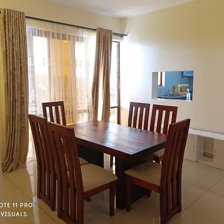 Furnished Room With Swimming Pool Near Shopping Mall Mombasa Extérieur photo