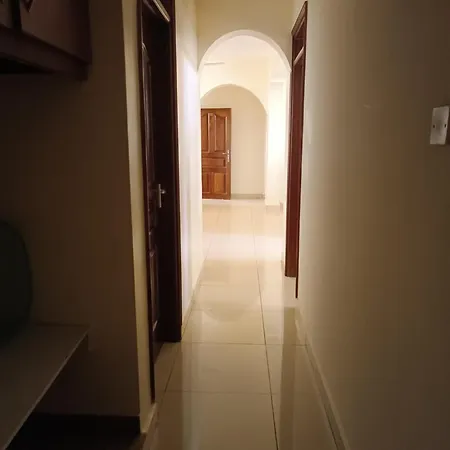 Furnished Room With Swimming Pool Near Shopping Mall Mombasa Extérieur photo