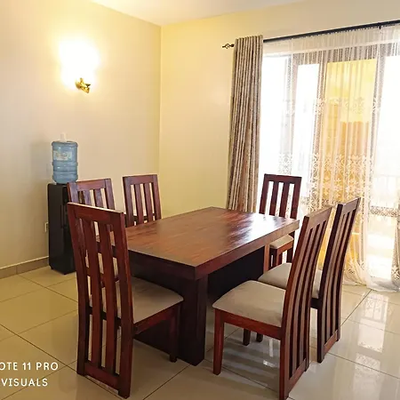 Furnished Room With Swimming Pool Near Shopping Mall Mombasa Extérieur photo
