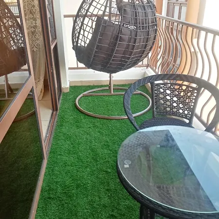 Furnished Room With Swimming Pool Near Shopping Mall Mombasa Extérieur photo